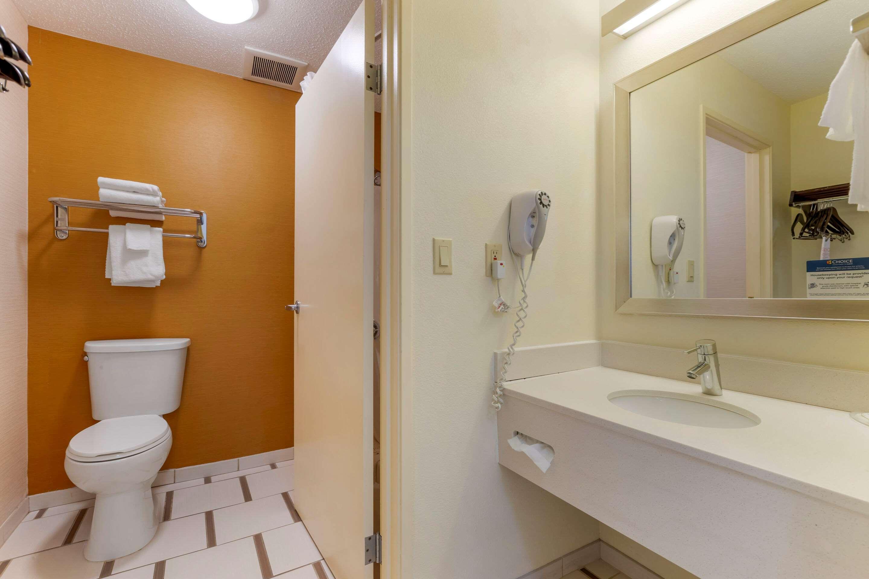 Quality Inn & Suites Keokuk North Εξωτερικό φωτογραφία